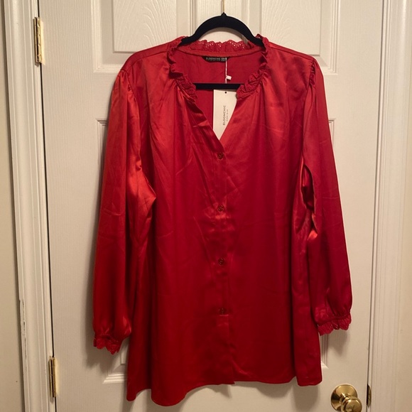 BloomChic Tops - Brand New BloomChic Red Button Down Blouse…size 18-20